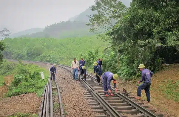 Khởi công dự án cải tạo đường sắt đèo Khe Nét sau tết Nguyên đán