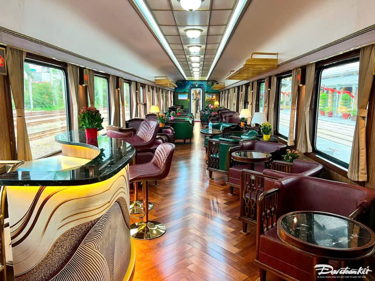 Toa Quý Tộc - Ngồi mềm 34VIP đặc biệt
