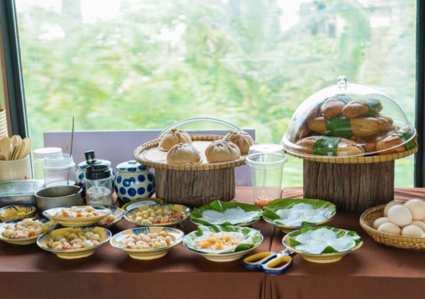 Ẩm thực trên tàu 5 sao Huế Đà Nẵng