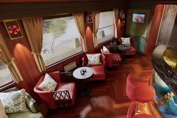 Toa VIP tàu Hoa Phượng Đỏ