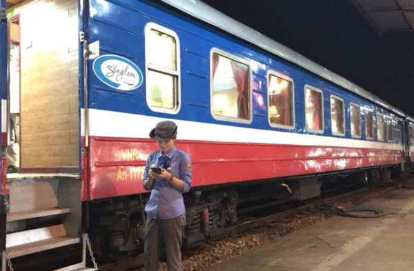 Lịch chạy tàu Sông Lam Vinh Hà Nội