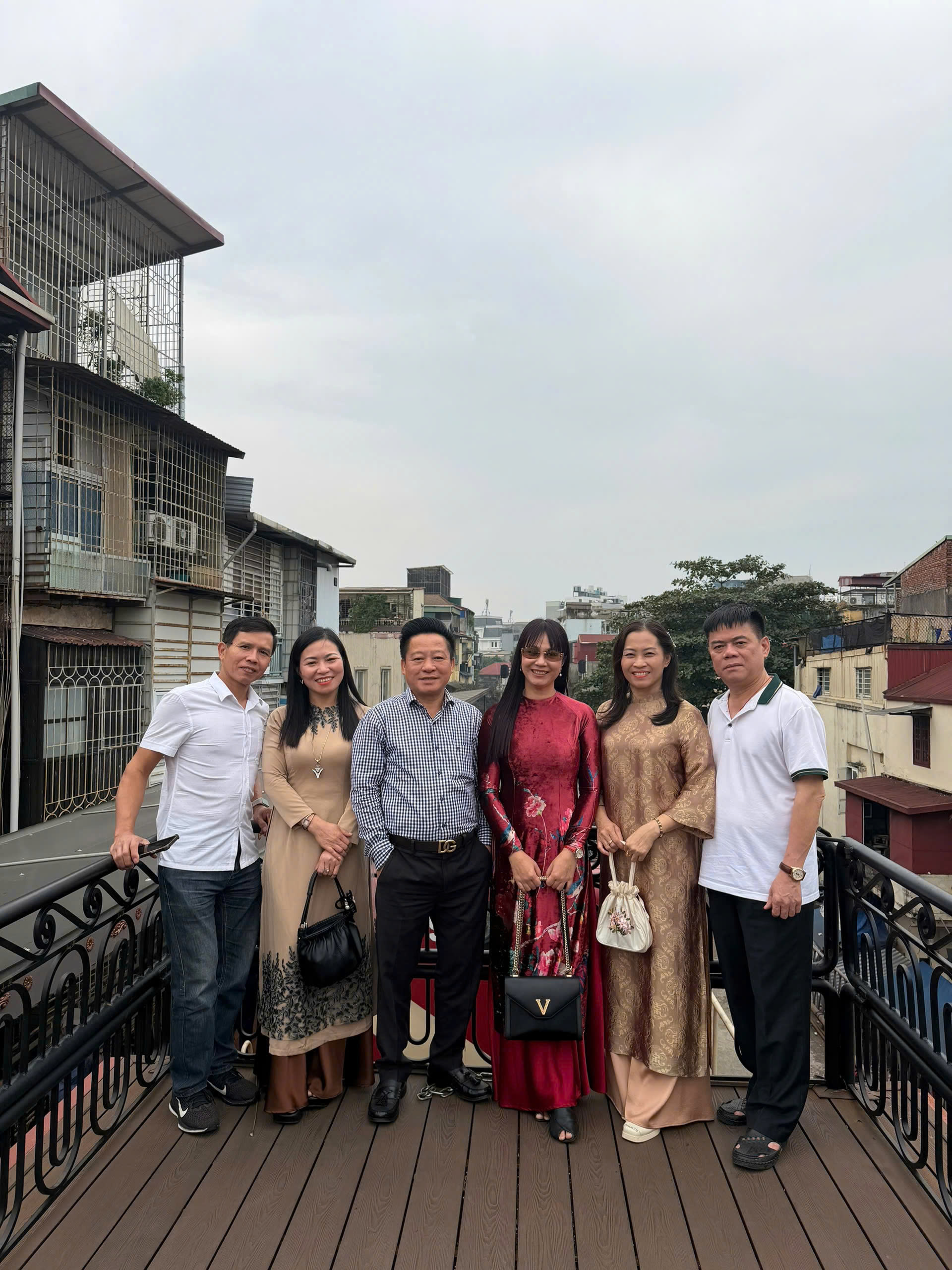 Khu vực Check-in trạm dừng Ga Long Biên