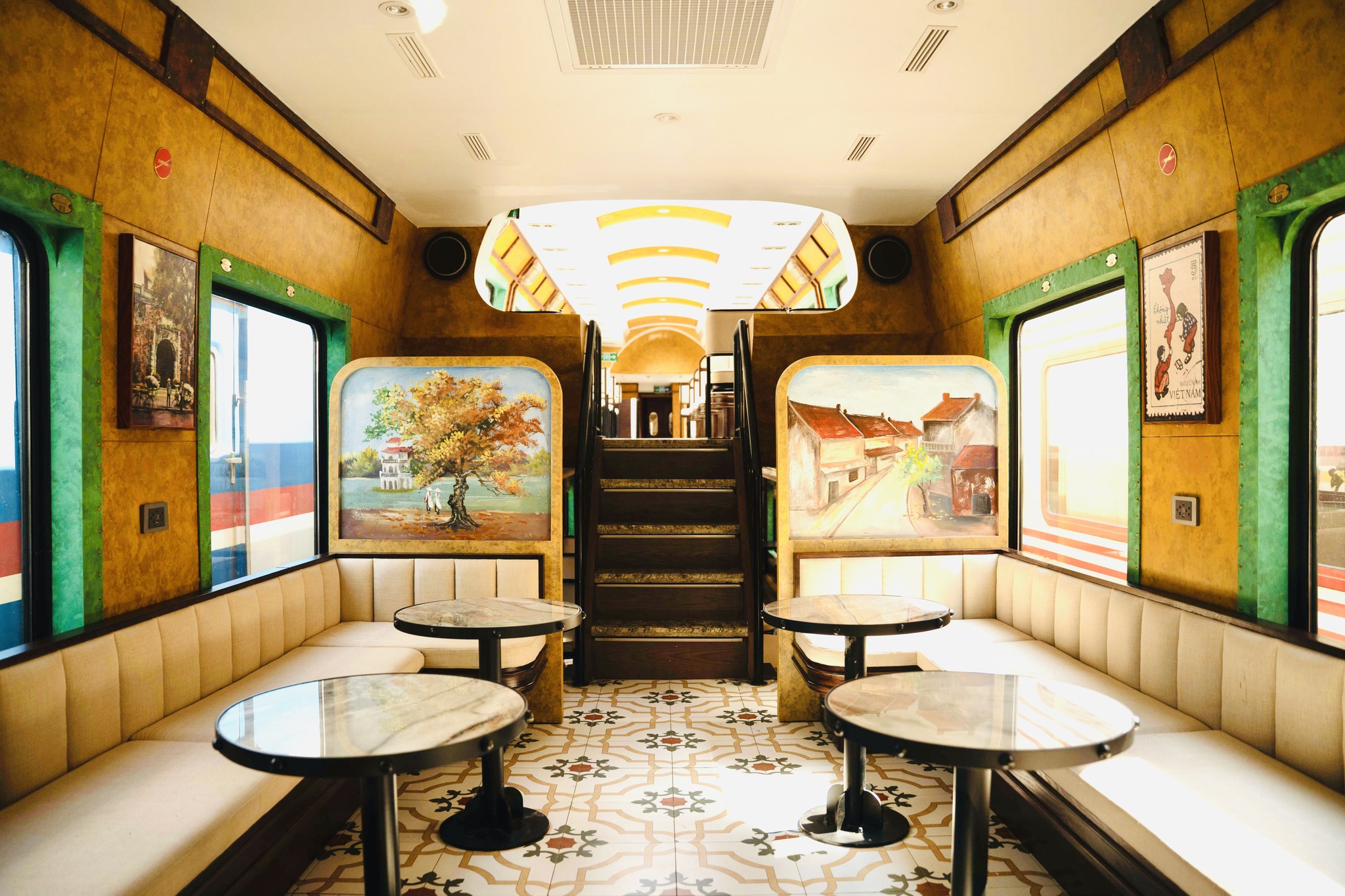 Tầng Xép Ô Quan Chưởng